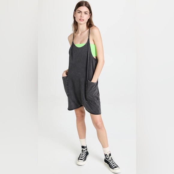 FP Movement Free People Hot Shot Romper Large Cotton Stretch Pocket Romper black - Picture 5 of 5